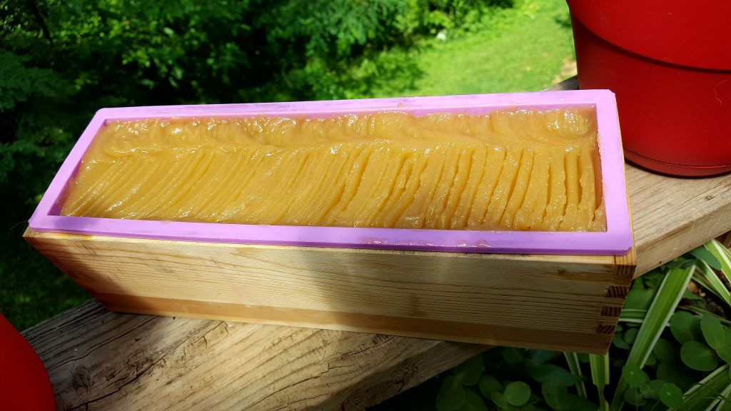 making-shampoo-bars